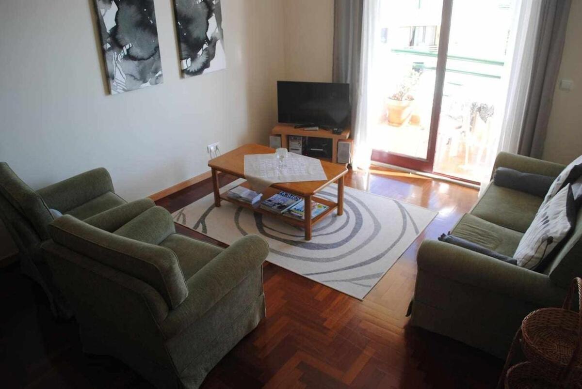 Pia'S Place - Apt With Sea View Канису Экстерьер фото