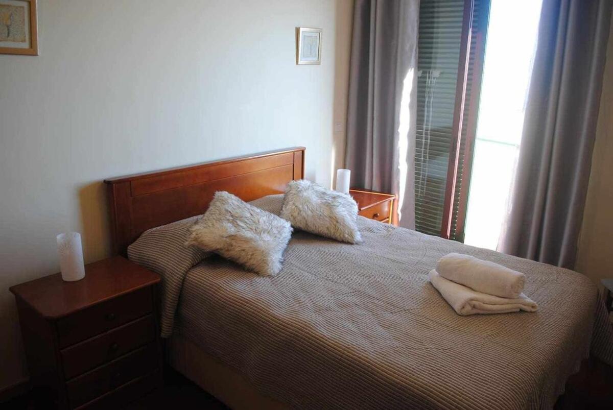 Pia'S Place - Apt With Sea View Канису Экстерьер фото