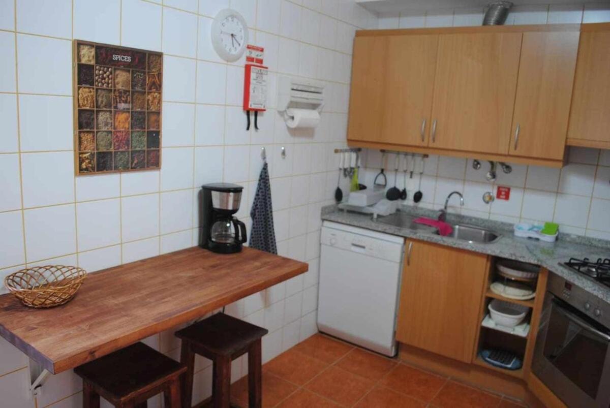 Pia'S Place - Apt With Sea View Канису Экстерьер фото