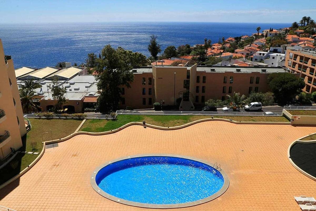 Pia'S Place - Apt With Sea View Канису Экстерьер фото